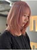 ピンクカラー×韓国レイヤーカット