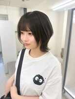 レーヌ(REINE) レイヤーでつくるくびれボブ