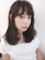 コス(kos) ダークトーンに大きめクセ感*透け感バング