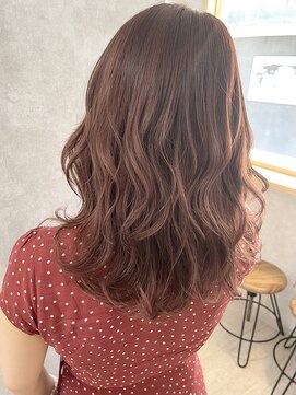 イール(iIIL) 【iIIL hair lounge】くすみピンク　外国人風