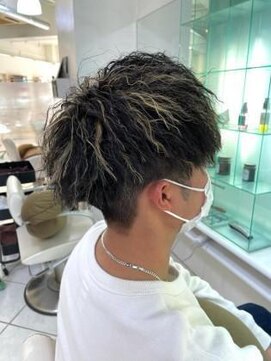 ミューズ 新小岩店(HAIR&NAIL MUSE) メッシュハイライトツイストパーマビジネスマッシュパーマ