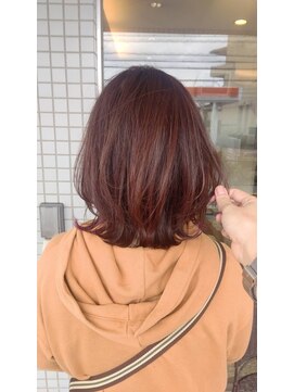 マリーインターナショナル 浦添店(MARIE INTERNATIONAL) 外はねくびれヘアインナーカラーピンクラベンダーレッドベージュ