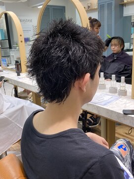 ポート 浦和(PORT) 癖毛でもスパイキーショート