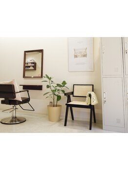 洗練されたセンスで艶髪や髪質改善、お客様に寄り添うサロン◇