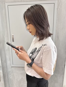 ヨーク(YOKE) YOKE 大人ボブ外ハネボブ結べるボブミルクティーグレージュ