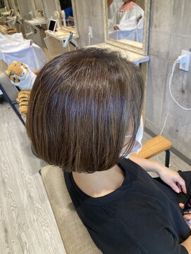 パダ(PADA) ショートボブヘア(^^)