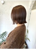 切りっぱなしボブ　外ハネ