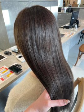 エテレ(etele) オリーブグレージュカラー