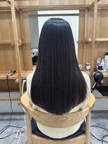 セイドット リー(Say. Ree)&nbsp;Say.ロングレイヤーアッシュブラックインナーカラー表参道青山