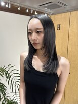 ラル(Lull) ロングレイヤー/フェイスレイヤー/ブリーチありグレージュカラー