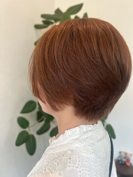 トモニ(tomoni) まろやかショートボブ