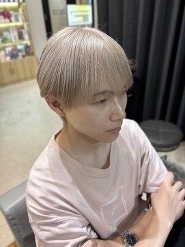 ソルバー(SOLVER) ブリーチ2回で作る究極の透明感「憧れのホワイトベージュ」
