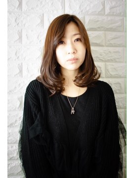 ノイン(noine) 背景が分かる洋服を着よう。