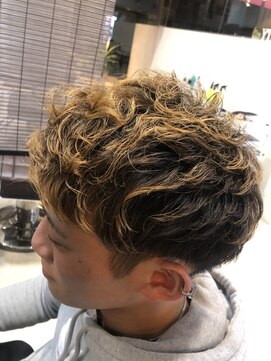 アフィニティー(AFINITY) メンズカットxクリープパーマ《ブリーチ/堅田美容室/髪質改善》