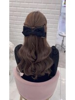 リルミー(Lilme) 王道フレンチガーリー*ふわふわハーフアップ