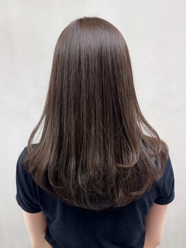 アイティーバイアルバム 藤沢店(IT by ALBUM) レイヤーカット__ハッシュカットフルバング_ba469101