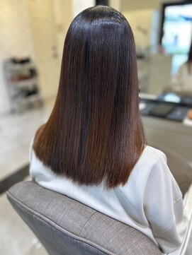 ブランニューイヴ 生駒店(Brand new eve) 艶