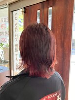 ファーレンピュアスウィート(fahren-pure-suite)&nbsp;インナーカラー/ウルフカット/レッド系カラー