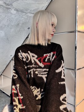 ダブ ムート(DaB MUUT) 抜きっぱなしホワイトブロンドボブ