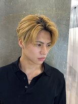 メンズサロン キング 心斎橋店(Men’s salon K!ng) ホワイトメッシュ/ツイスト/ツイスパ/パーマ/メンズ/眉毛/心斎橋