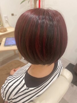 ぐるっとツーブロックボブ×アンブレラカラーピンク