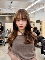 ヒュー 広島(HEW)&nbsp;かわいいシースルーバング韓国くびれレイヤーハッシュカット