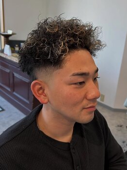 岡田理髪処の写真/印象を決める眉カットで、清潔感溢れる格好良さを実現！ライフスタイルに合わせた提案でより男らしく★