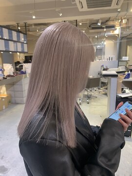 melt.tokyo【メルトトウキョウ】【4月中旬NEW OPEN（予定）】 インナーカラー/トリートメント/デザインカラー/ペールピンク