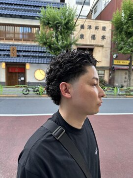 アーカイブトウキョウバーバーショップ 東京駅グランスタ八重洲店(Archive Tokyo) 東京駅/八重洲/理容室/メンズサロン/マレットパーマ