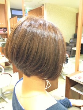アクラ 上本町店(Acura.) 【hair's curare】エレガントボブ