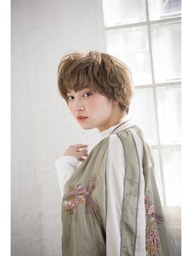 アクト(ACT) グレージュトレンドカラーショート