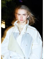 アンドインク(&inc)&nbsp;30代/40代大人ミディアムウルフレイヤー前髪あり小顔麻布十番