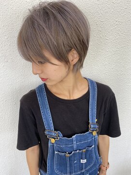 エイト オキナワ 沖縄新都心店(EIGHT okinawa) ハイトーンラベンダーアッシュショートスタイル