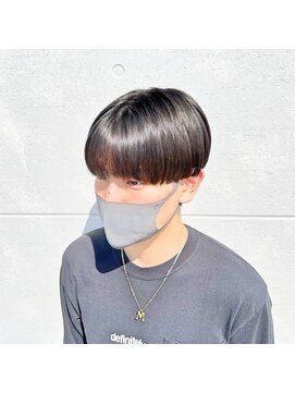 ヘアステージアミカル シースルーマッシュ