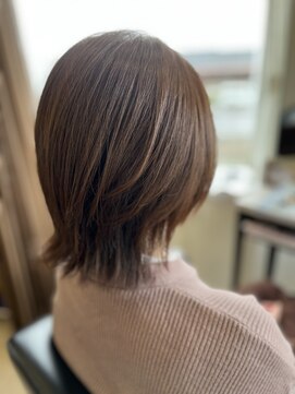 コア フィール ア デイ(COIFFURE A DAY) 【見附今町M3D】お得クーポン有り