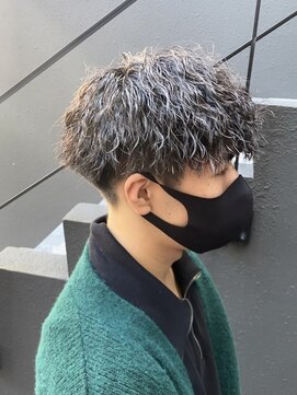 カインド(KIND) 【kind】ツイストパーマ