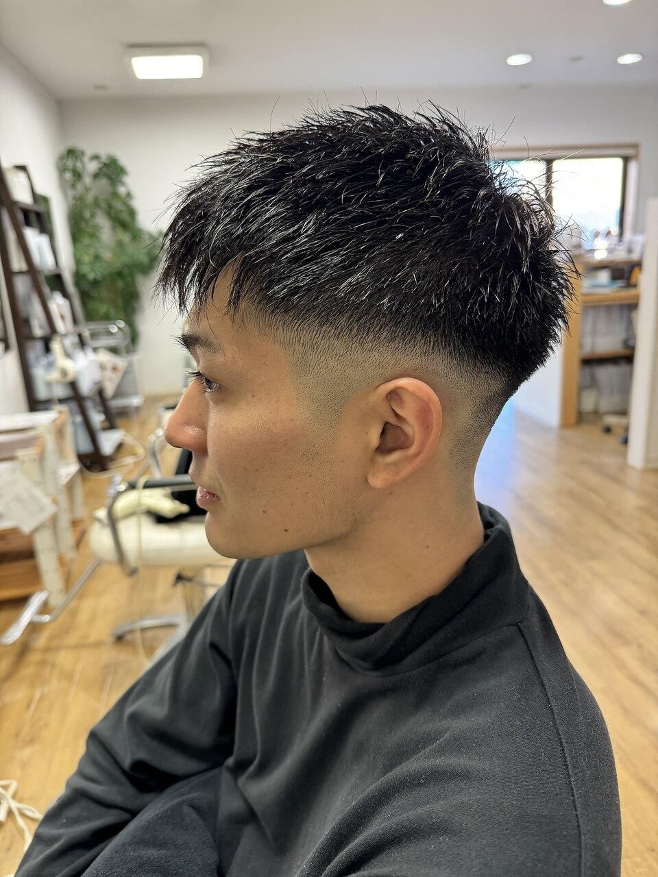 スキンフェード：L201876117｜ナチュラル(Natural)のヘアスタイル
