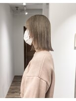 ゴウトゥデイ 横須賀店(GO TODAY)&nbsp;ホワイトグレージュ / 切りっぱなしボブ