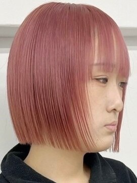 ウィコ 新宿(WICO) コーラルピンク[新宿駅/切りっぱなしボブ/エアリーロング]