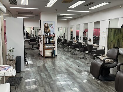 ヘアーアンドメイク アール 二宮店(hair&Make R)の写真