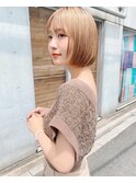 オリーブベージュ前髪ショート×ブリーチなしダブルカラー×横浜