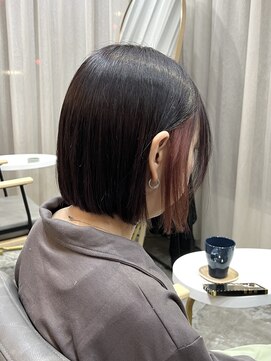 ジジ インターパーク 宇都宮(Gigi) ホワイトグレージュ/ミニウルフ/デジタルパーマ/フェザーパーマ