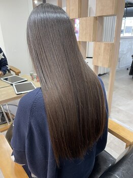 クラン 岡本(Chlan)の写真/髪質改善で圧倒的支持♪ダメージを与えない酸性縮毛矯正＆ストカールが大人気☆お得に美髪をget◎【岡本】
