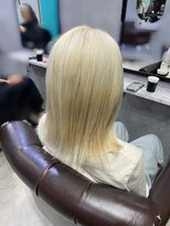 グラッジ 池袋(GLADGE)&nbsp;ホワイトブロンド