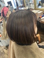 アート(art)&nbsp;白髪ぼかしハイライトでオシャレに白髪染め(*^o^*)