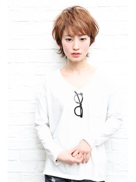 トロワ(Trois) 外はね×ひし形シルエット