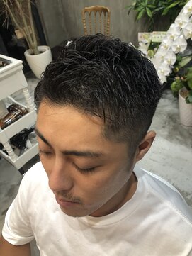 ホイミン(Hoimin) 刈り上げショート