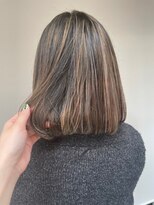 エヌ トーキョー(enu TOKYO) 脱白髪カラーでお悩み解決! ストレートボブ