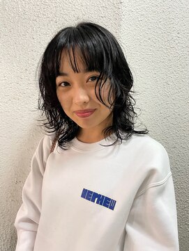 カミナ(KAMINA) 顔まわりがポイントのパーマスタイル
