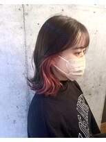 エース (ACE) ACE 横浜 イヤリングカラーピンク×くびれヘア